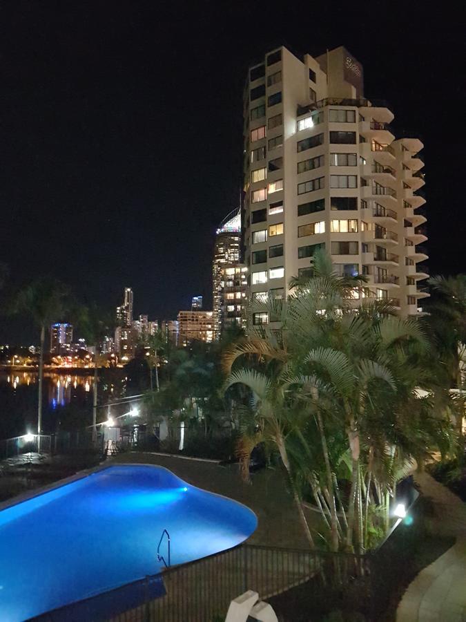 The Pinnacle Apartments Голд-Кост Екстер'єр фото